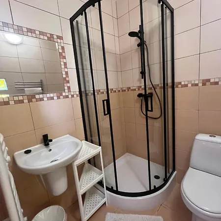 Sztorm בית אירוח *