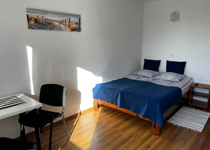 民宿 Sztorm 奥斯特罗沃