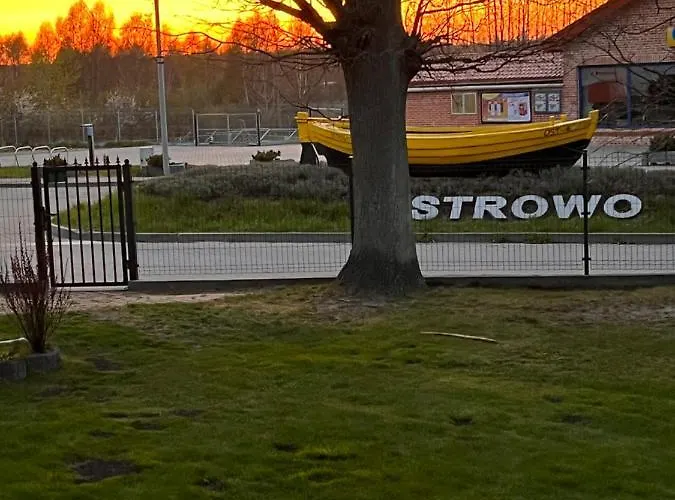 Sztorm 民宿 奥斯特罗沃